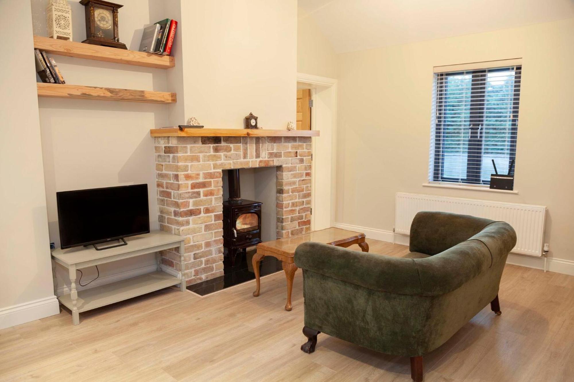 Lavender Cottage - 2 Bedroom Home Newbridge  Luaran gambar